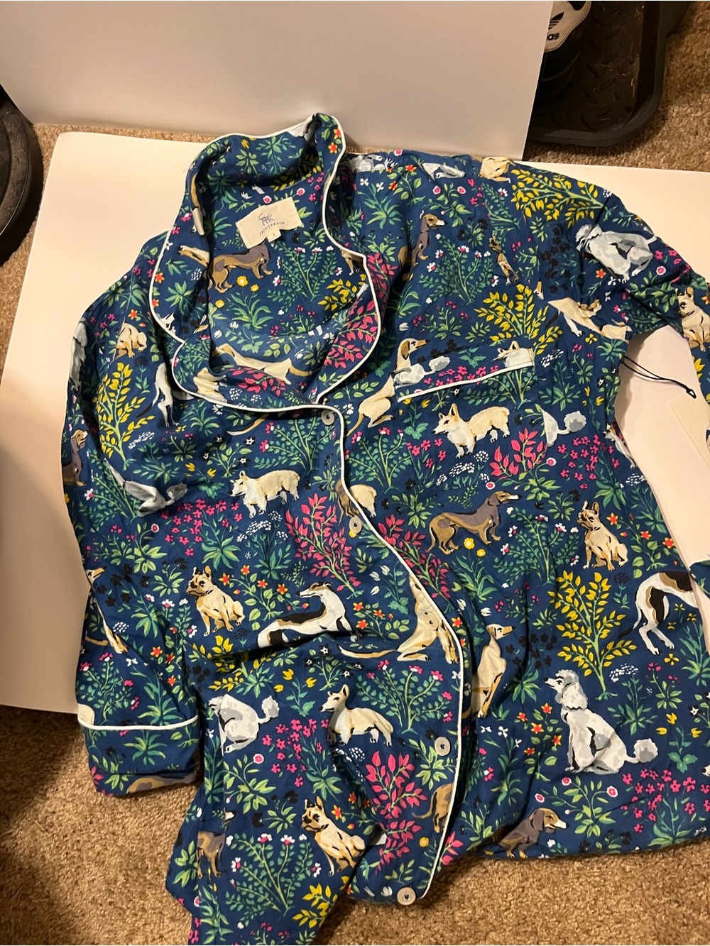 New with Tags Printfresh Pajama Top Must Love Dogs Pattern Size S - Picture 3 of 6